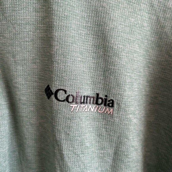 Columbia Titanium men’s, long sleeve shirt with zipper Size XL - Picture 2 of 9